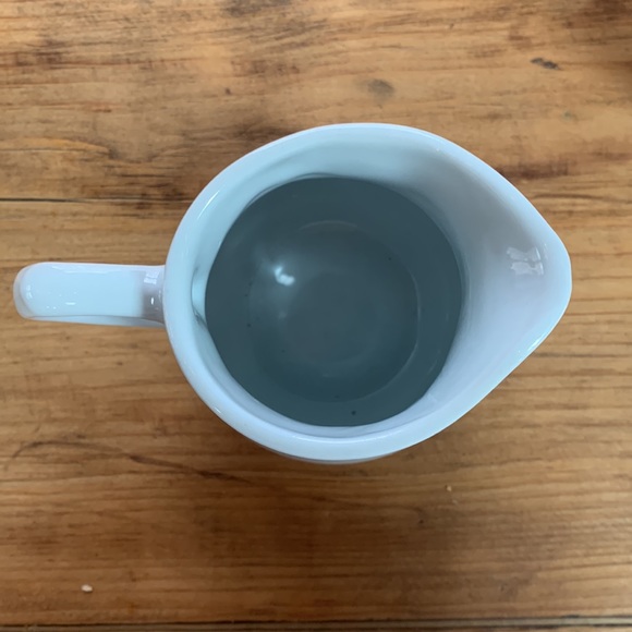 Gibson designs Fruit Creamer and Sugar bowl with lid - Picture 2 of 8